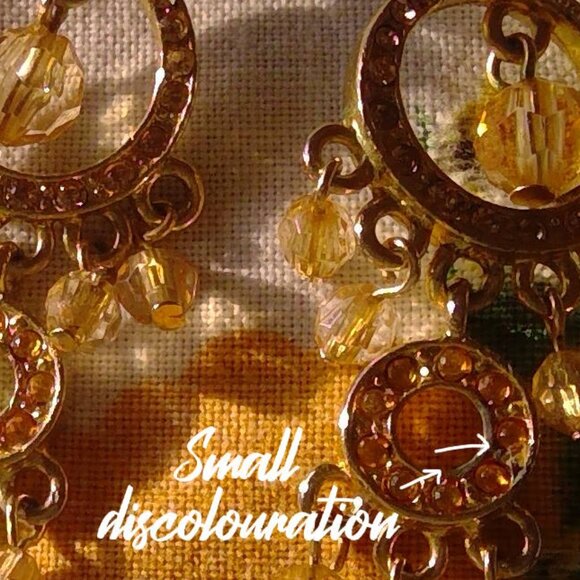 Gold colour chandelier earrings - Picture 7 of 7